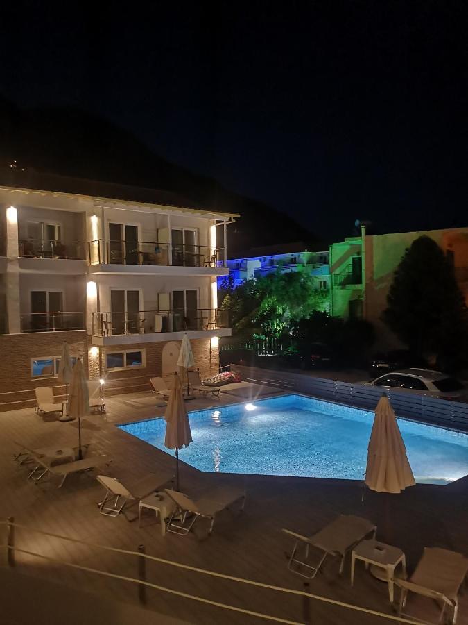3 Island View נידרי
